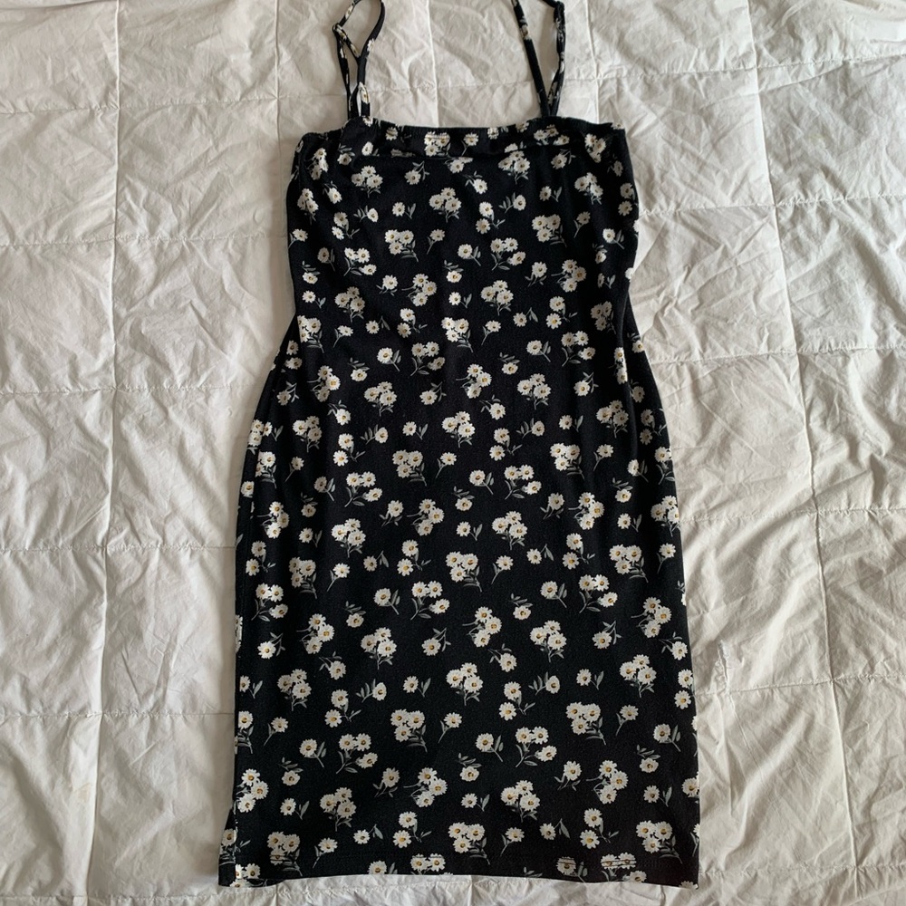 Black Floral Bodycon Dress